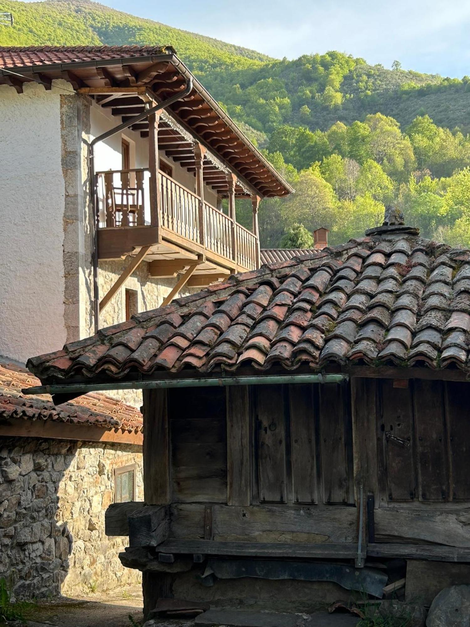La Balconada De Valdeon Βίλα Posada De Valdeon Εξωτερικό φωτογραφία