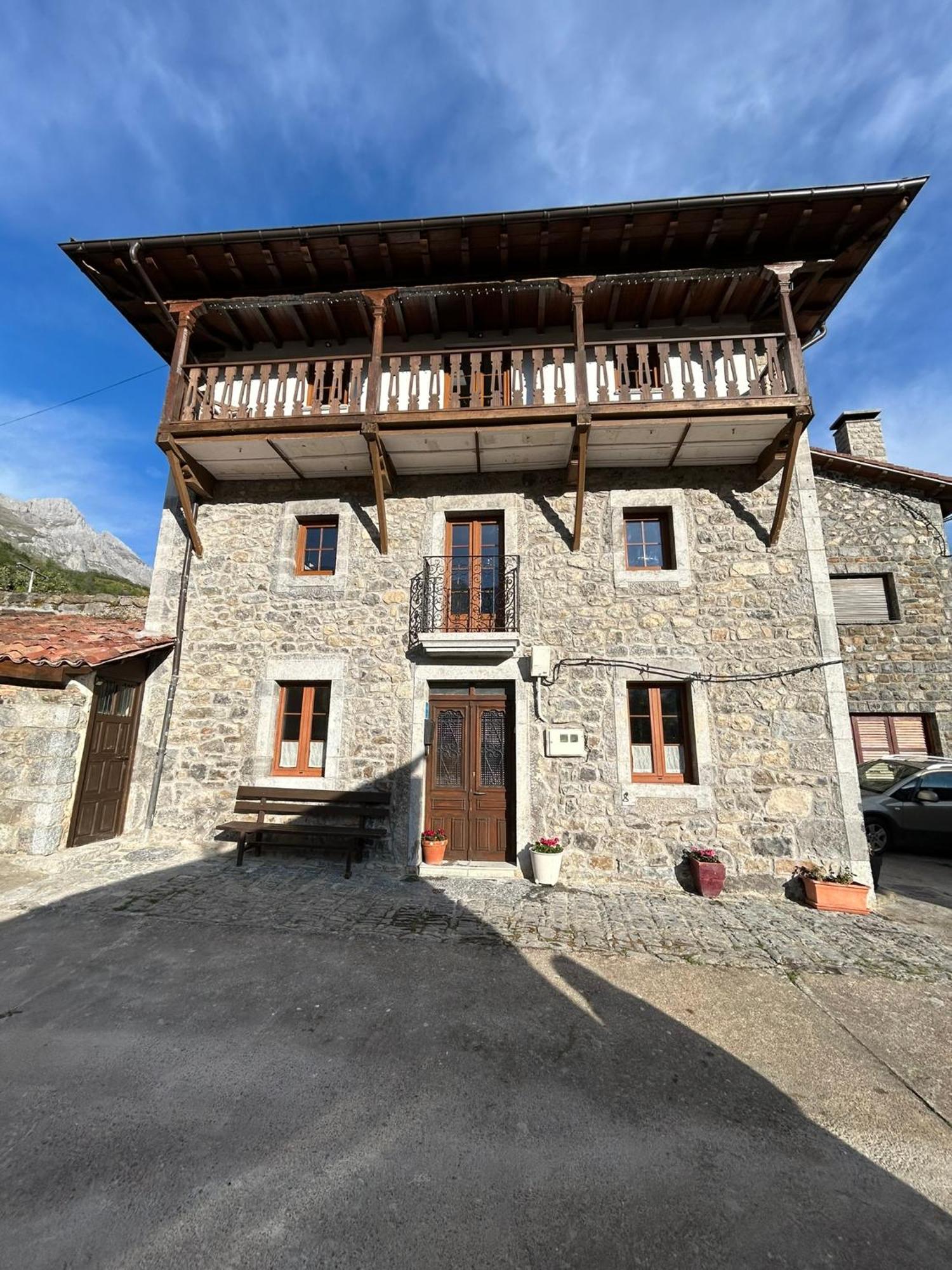 La Balconada De Valdeon Βίλα Posada De Valdeon Εξωτερικό φωτογραφία
